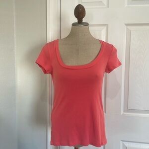 Ann Taylor loft short sleeve scoopneck top 100% cotton coral pink Women’s size M